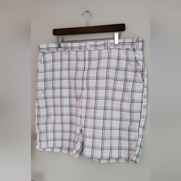 PGA Tour White And Gray Plaid Shorts 100% Polyester Size 40 - Picture 3 of 7